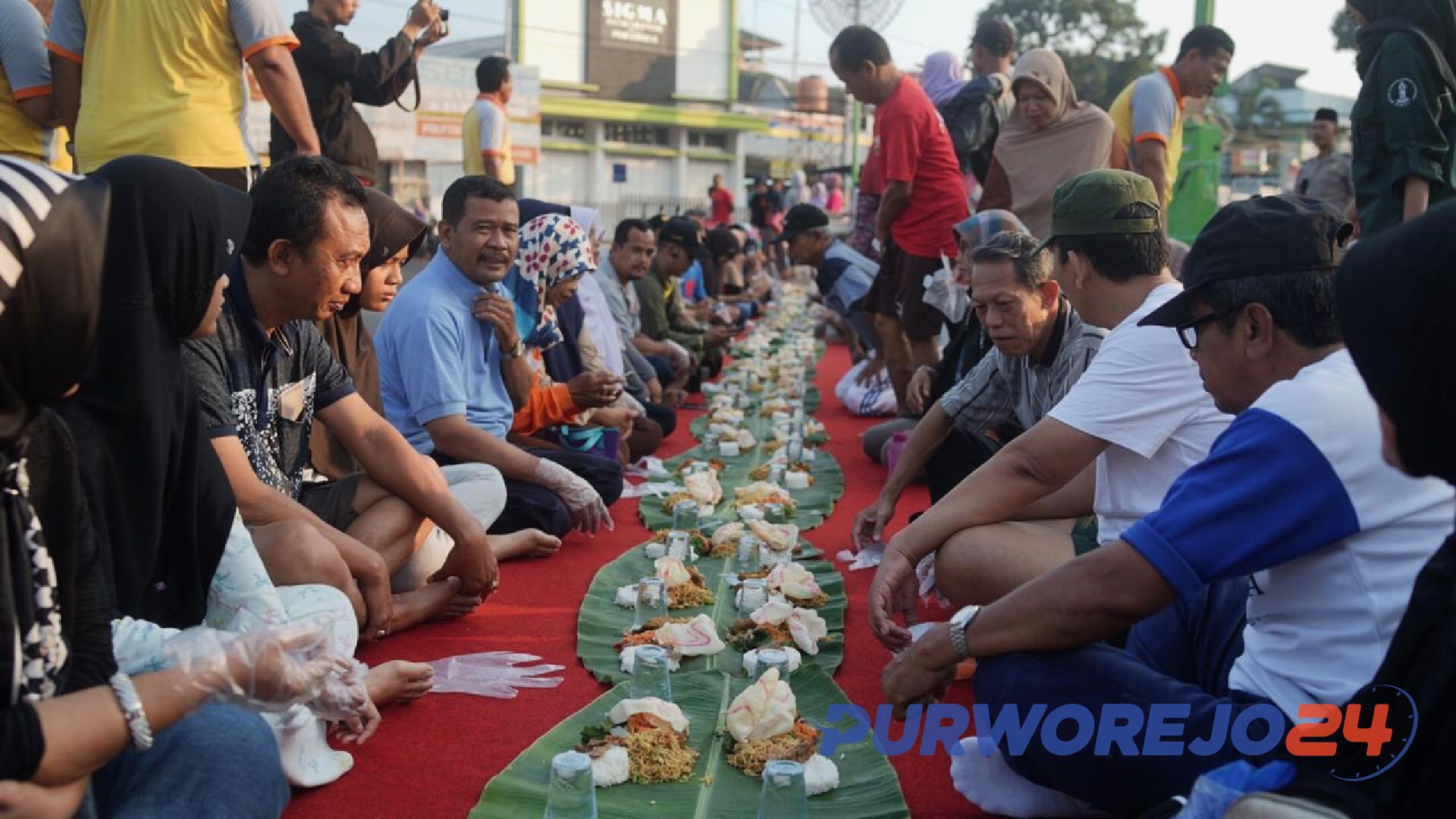 Sarapan Bareng di CFD dalam Peringatan HUT Bhayangkara ke 73 Polres Purworejo