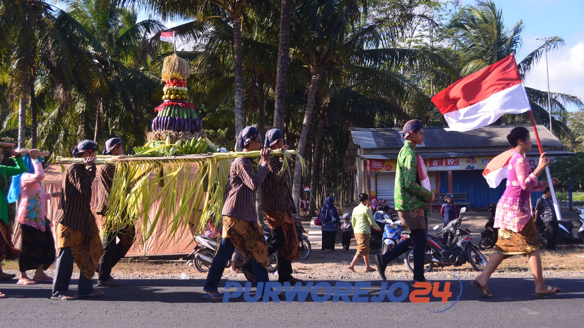Pawai peringatan HUT RI
