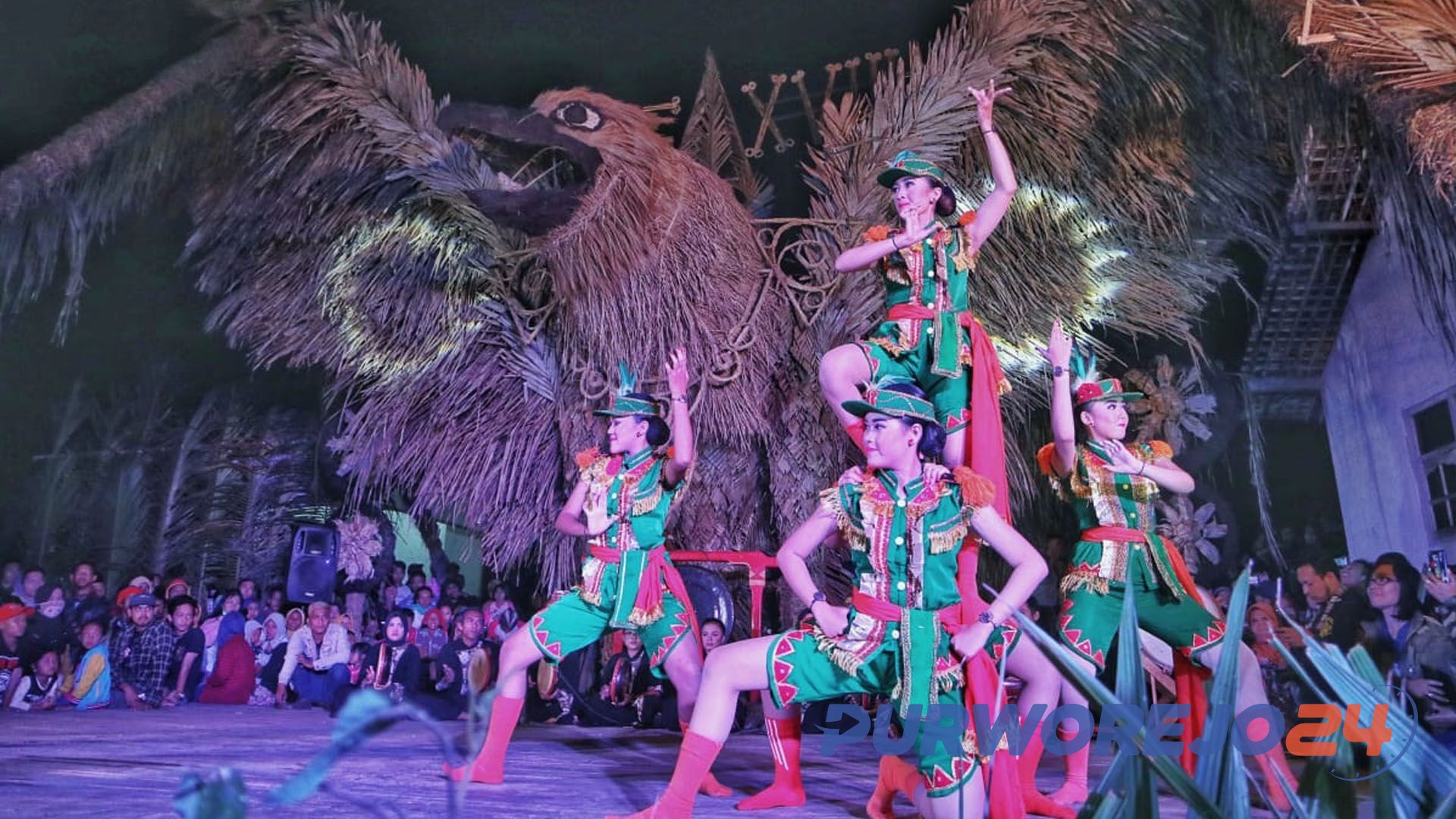 Penari Sanggar Tari Prigel saat pentas di Festival Lima Gunung Magelang 2019. (Foto Dok Prigel)