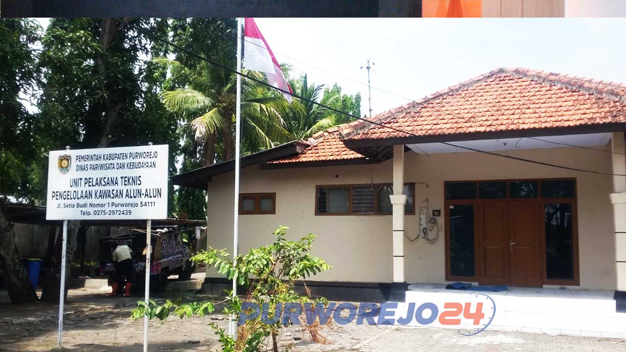 Gedung UPT Alun-alun Purworejo, rencama lokasi pembangunan Dome Theatre.