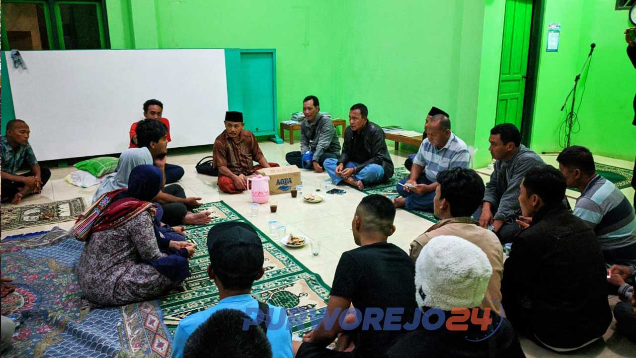 Pihak desa berdialog dengan keluarga balita yang terlantar