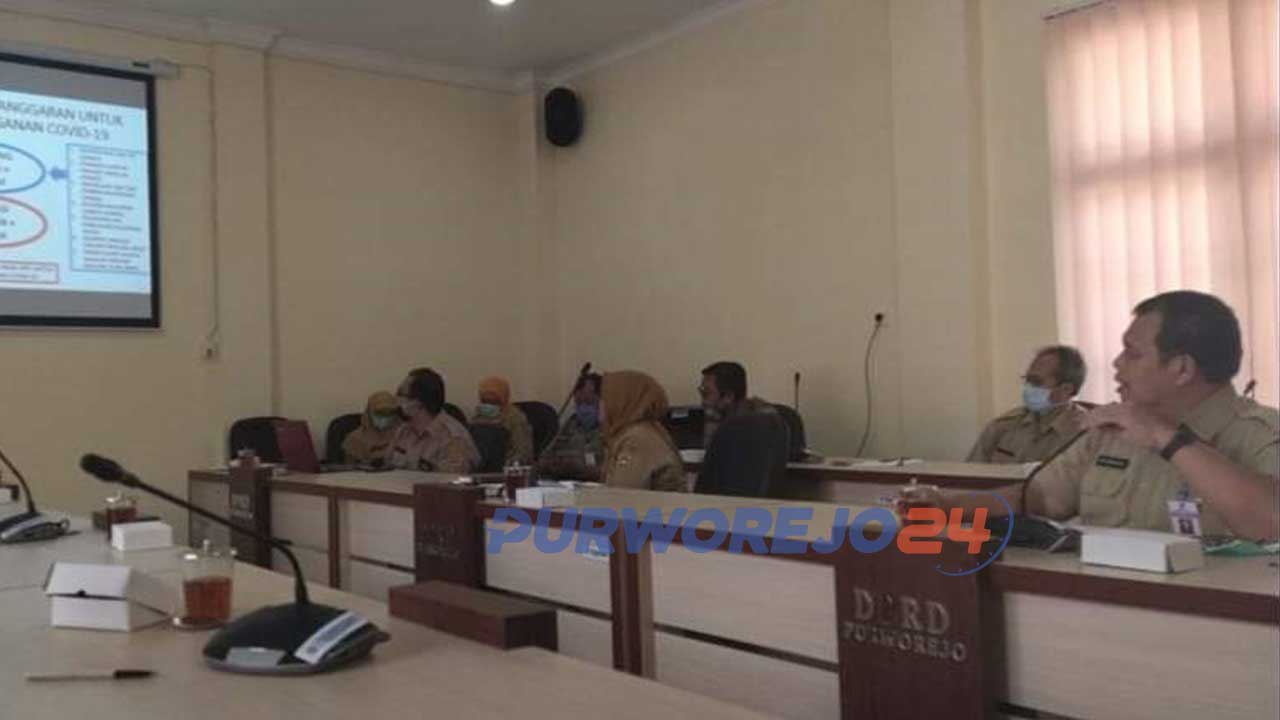 Rapat Badan Anggaran DPRD bersama Tim Anggaran Pemerintah Daerah (TAPD) Kab. Purworejo.