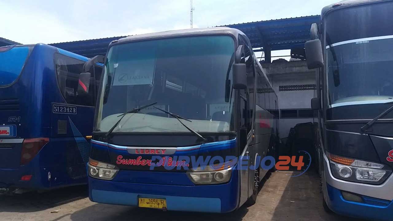 Satu unit bus milik pengusaha asal Kutoarjo diellang untuk donasi penanganan Covid-19