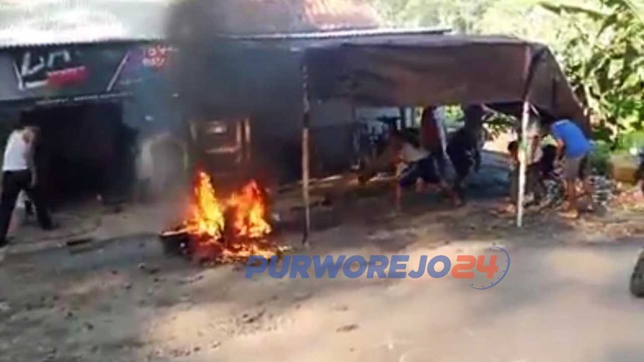 Hati-hati, Isi Bensin Saat Ban di Tambal, Motor ini Hangus Terbakar