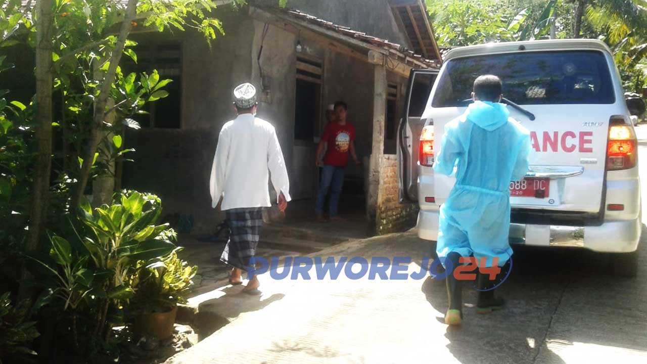 Seorang warga Desa Ngandaan, Pituruh dinyatakan sembuh dan pulang ke rumahnya.