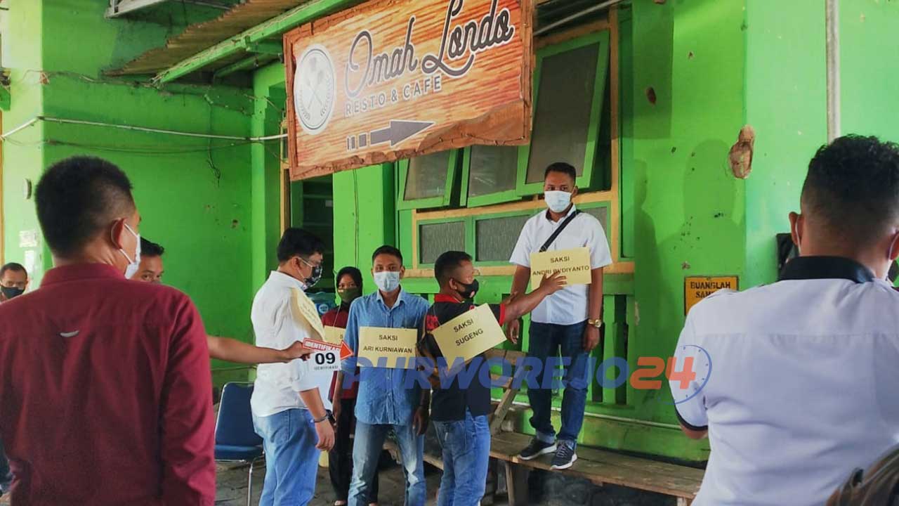 Rekonstruksi dugaan kasus penganiayaan dengan tersangka Slamet Anom Susilo di Omah Londo, Rabu (13/1/2021).