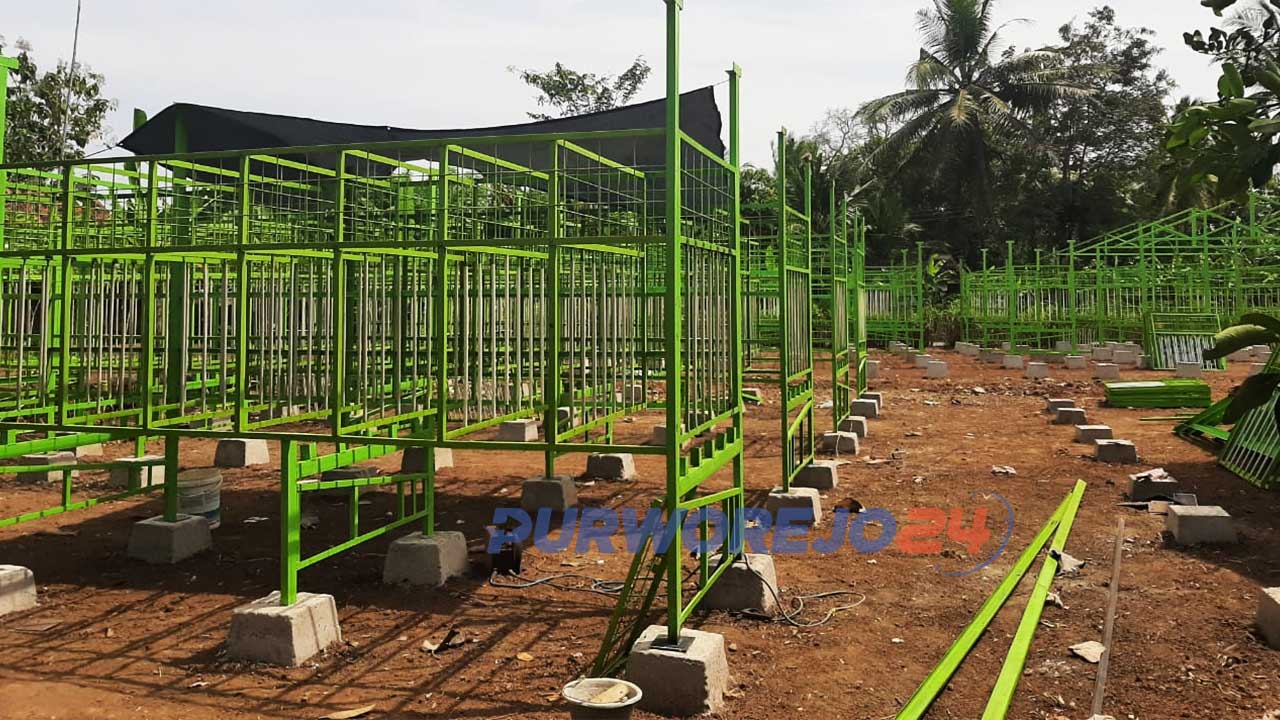 Kandang kambing mitra program Ngingu Bareng Domba yang sudah dibangun.