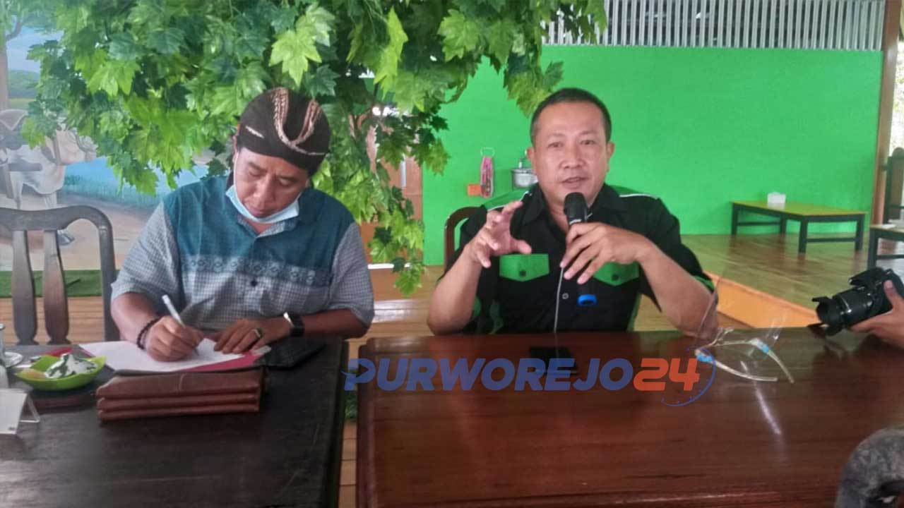 Reban Mirmorejo pembina koin menyampaikan uraian tentang progam ngingu bareng domba