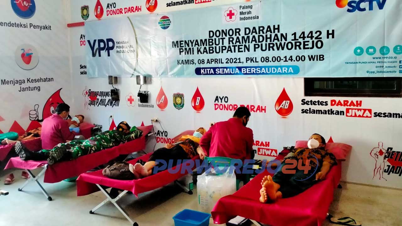 Donor darah menyambut bulan Ramadhan PMI Purworejo