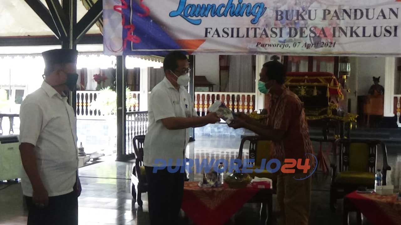 Launching buku panduan Fasilitasi Desa Inklusi