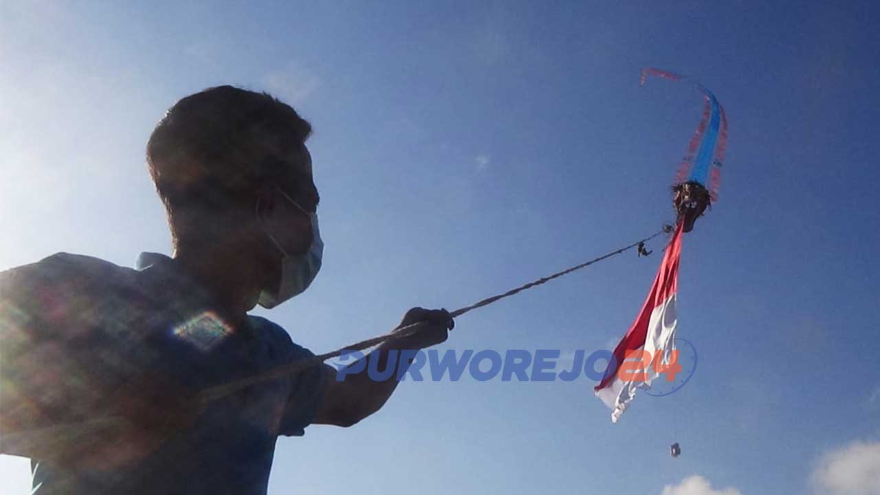 Komunitas Pelayang Purworejo Official 01, menggelar kegiatan Ngundo Bareng untuk peringati HUT RI ke 76