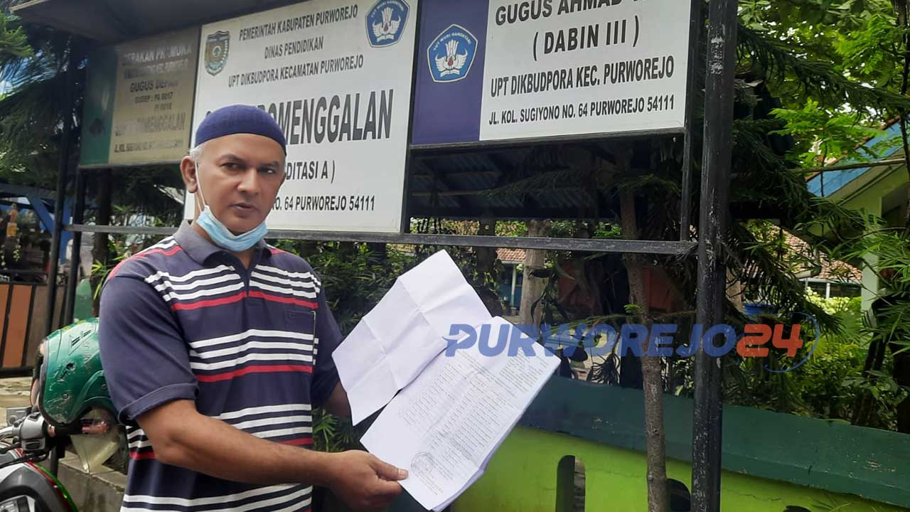 Salah satu wali murid SD Sebomenggalan