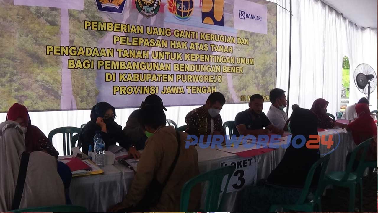 Pencairan Uang Ganti Rugi warga Terdamnpak Bendungan Bener