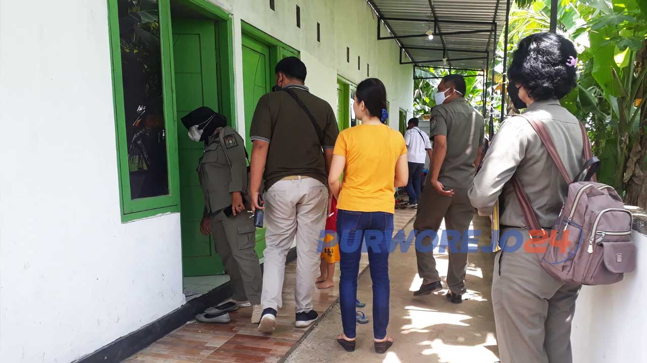 Satpol PP razia indekos