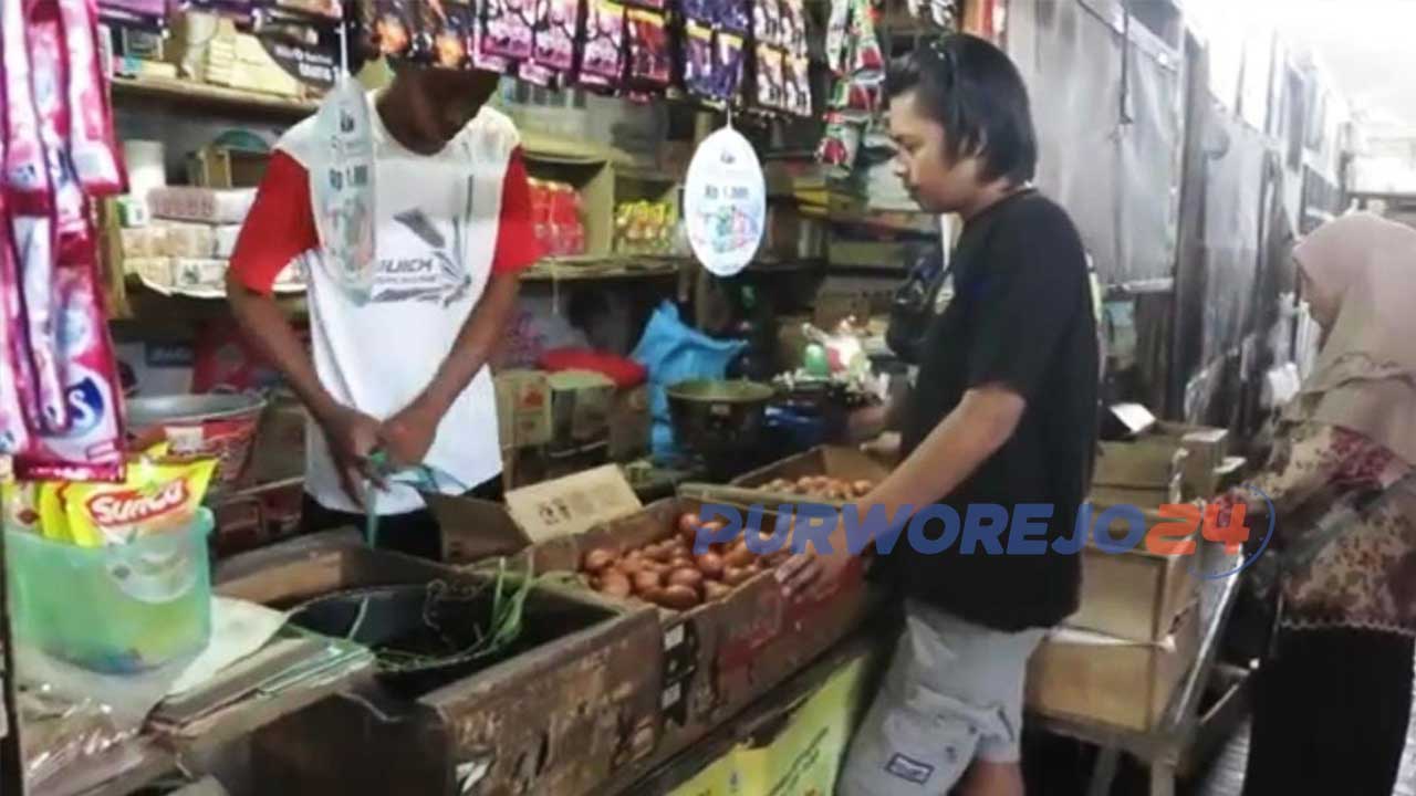 Suasana di Pasar Kutoarjo