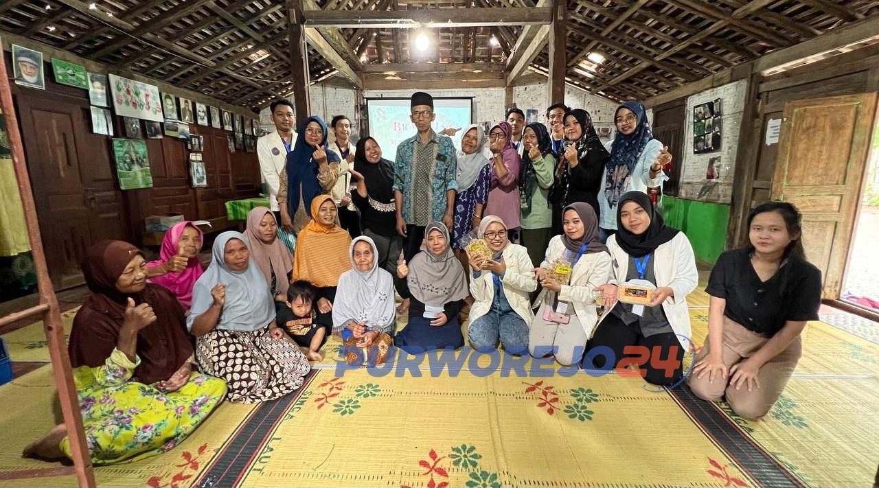 Mahasiswa KKN berfoto bersama usai memggelar proker di Desa Seren, Kecamatan Gebang