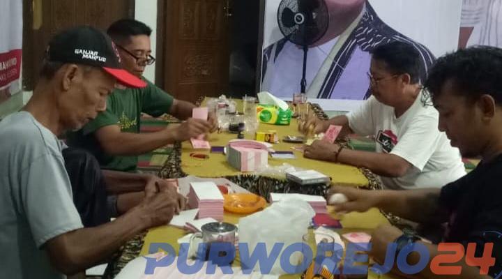 Panitia saat melaksanakan persiapan kegiatan