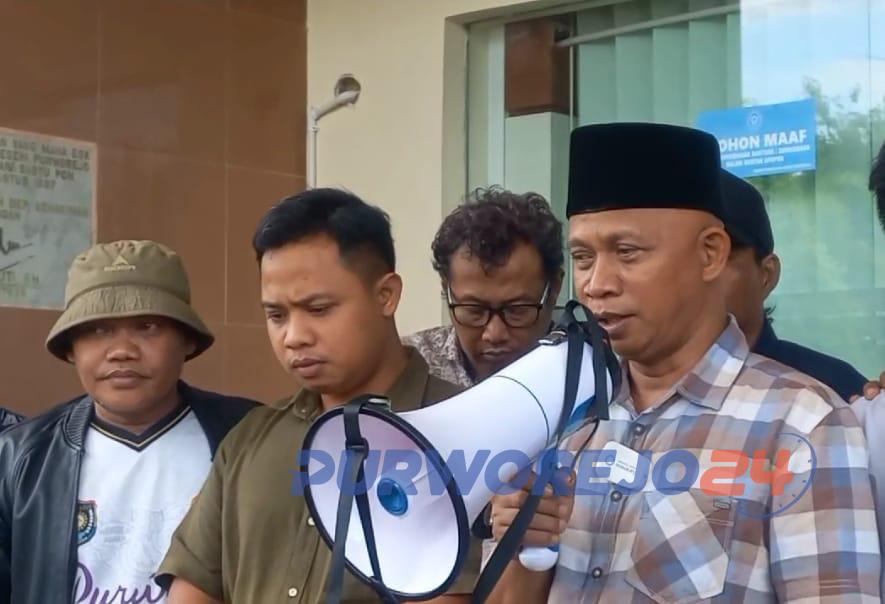 Muhammad Abdullah saat memberikan keterangan usai putusan pemgadilan