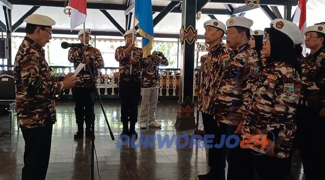 Prosesi pelantikan pengurus FKPPI Kabupaten Purworejo, di pendopo kabupaten, pada Minggu (28/1/2024)