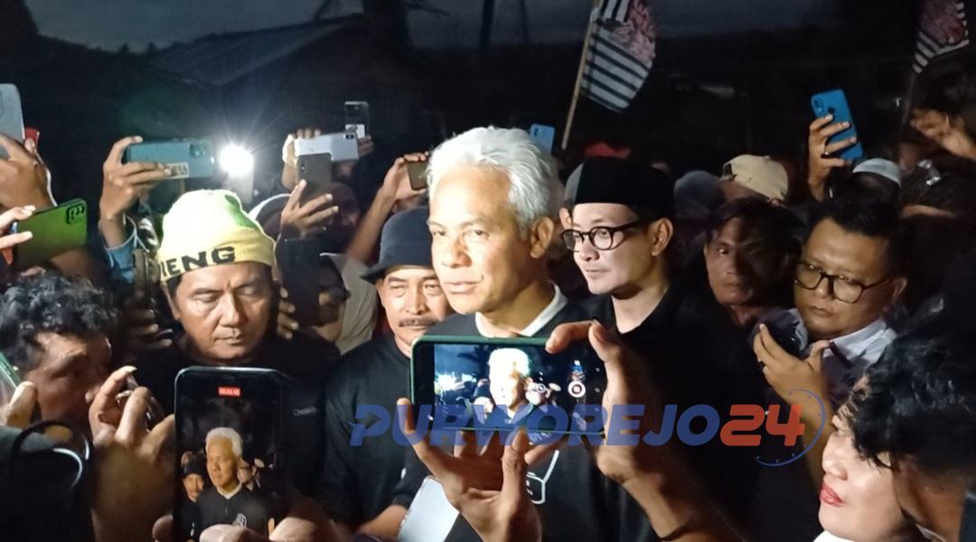 Ganjar saat berkunjung di Desa Karangduwur, pada Kamis (1/2/2024)