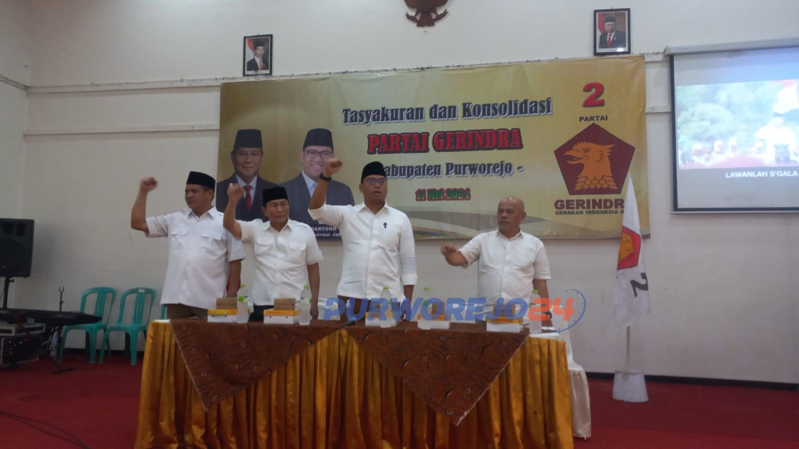 Mas Dar saat menghadiri acara tasyakuran kemenangan H Prabowo Subiyanto dalam Pilpres 2024 dan konsidasi partai Demokrat di gedung Siola RM Dargo Purworejo, pada Jumat (dalam acara tasyakuran kemenangan H Prabowo Subiyanto dalam Pilpres 2024 dan konsidasi partai Demokrat di gedung Siola RM Dargo Purworejo, pada Jumat (11/5/2024).).