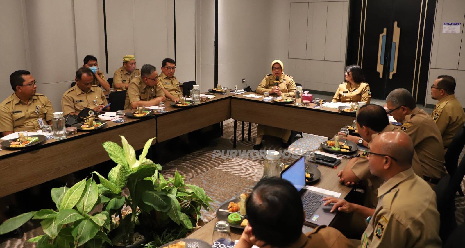 Suasana pertemuan bupati Purworejo dengan Pj Bupati Kulonprogo