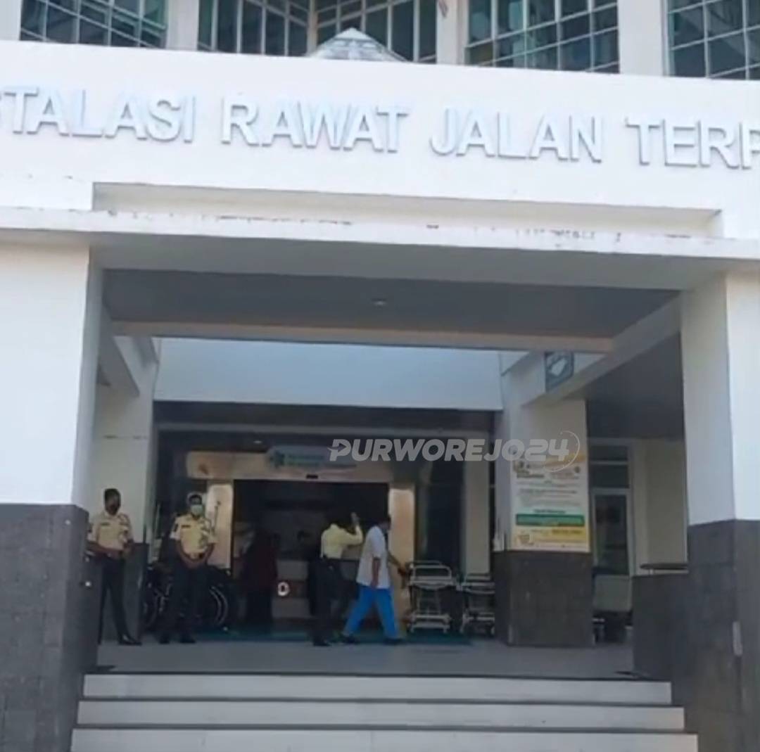 Rumah Sakit Umum Pusat dr. Soeradji Tirtonegoro Klaten, lokasi pemeriksaan kesehatan paslon bupati dan wakil bupati Purworejo