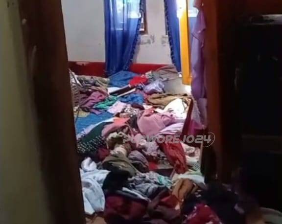 Pencuri diduga mengobrak-abrik barang-barang milik Nuryanto.