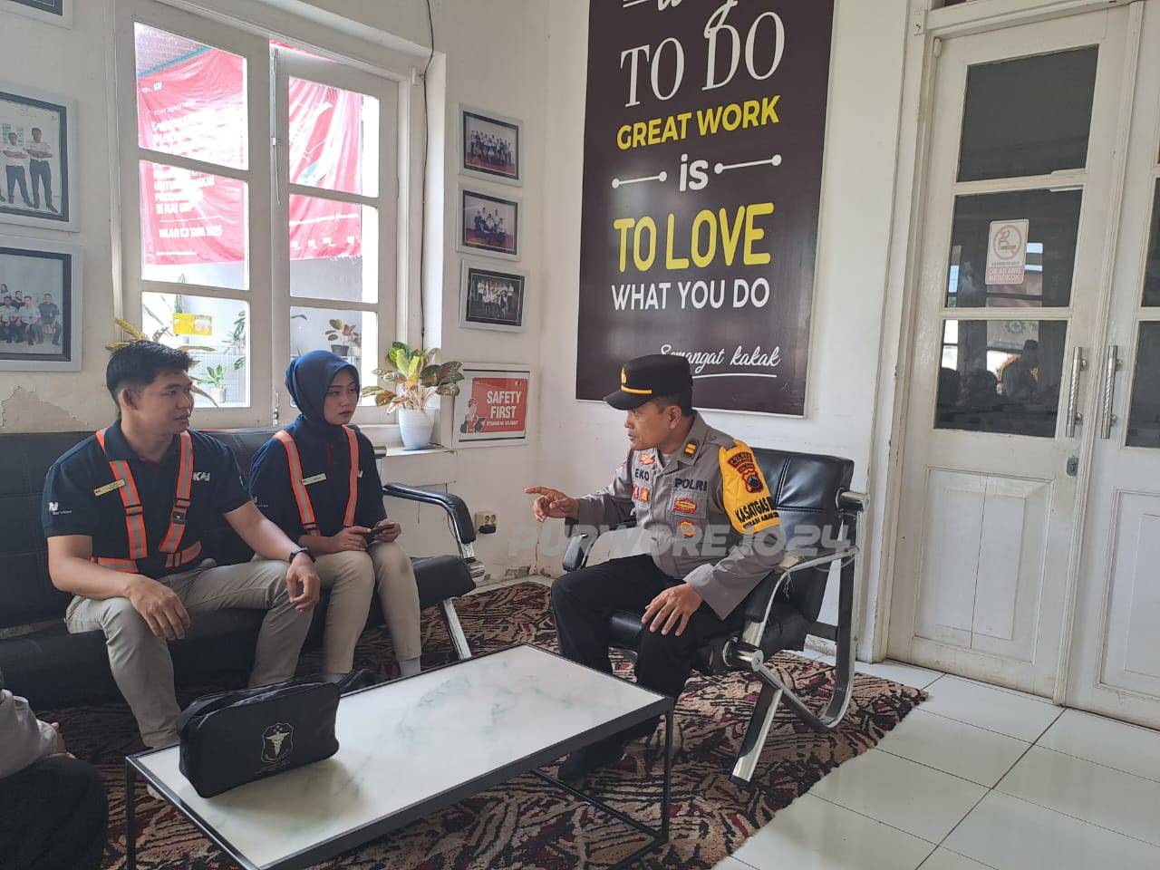 Polisi sambangi PT Restorasi Kereta Api