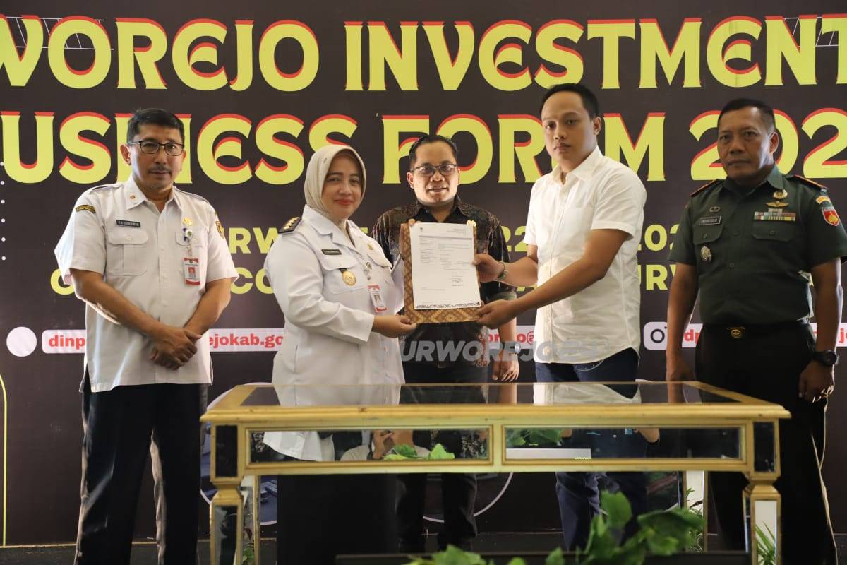 Kegiatan Investment and Business Forum 2025 di Ganeca Convention Hall, Purworejo, pada Rabu (21/05/2025).