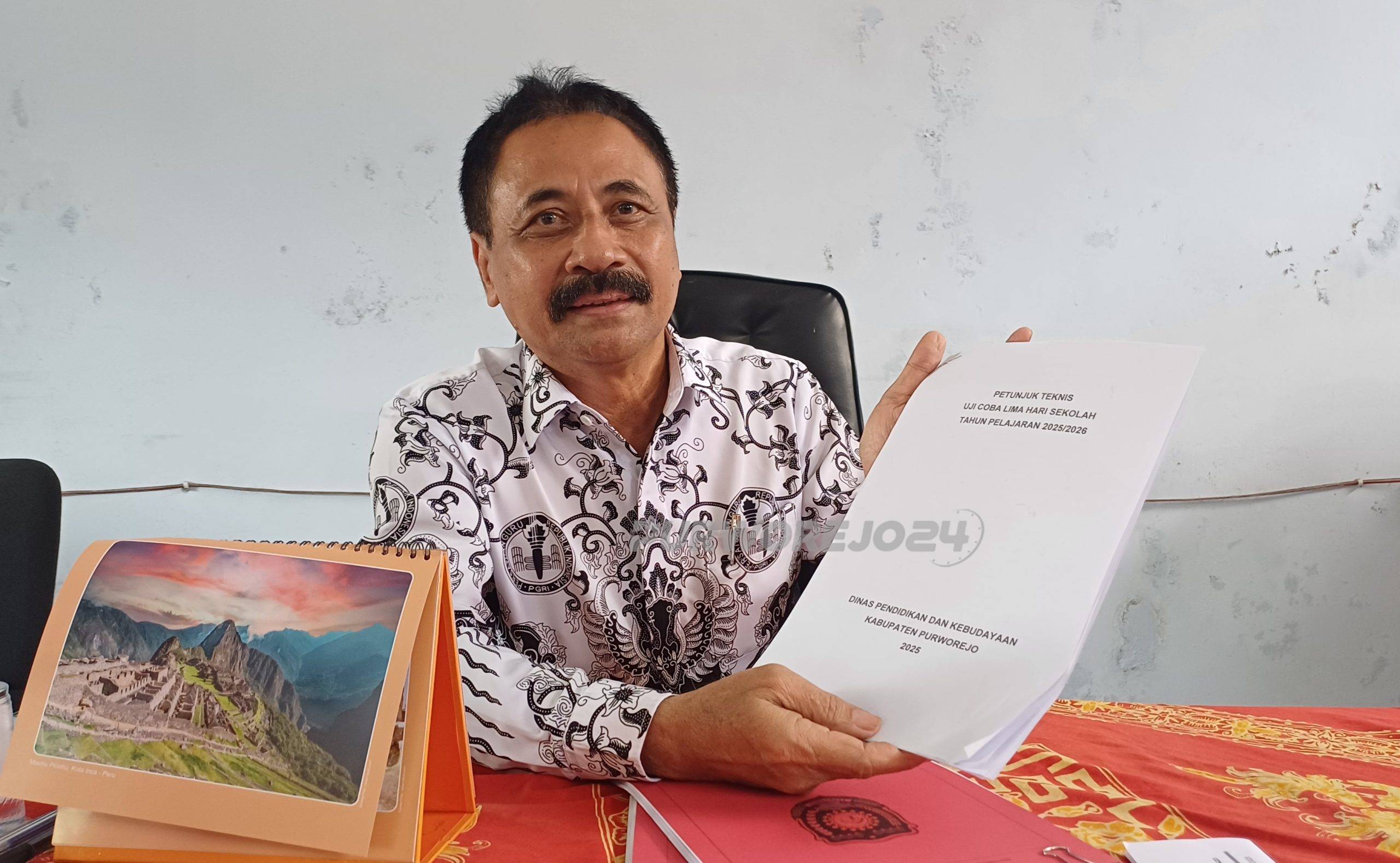 Ketua PGRI Kabupaten Purworejo, Irianto Gunawan