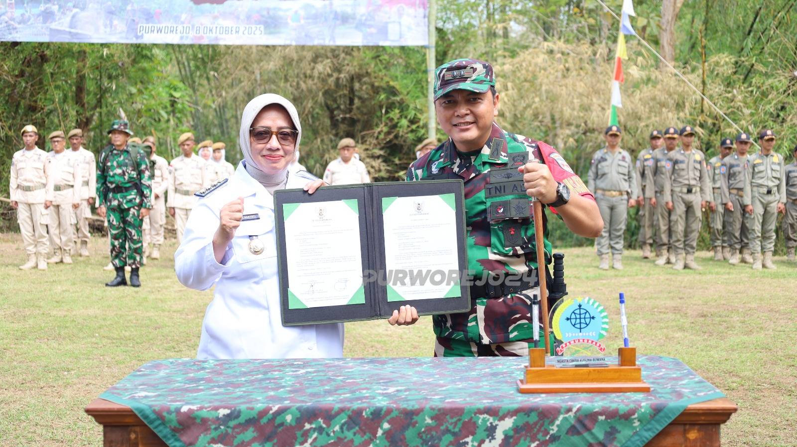 Saat pembukaan TMMD di Desa Kalinongko