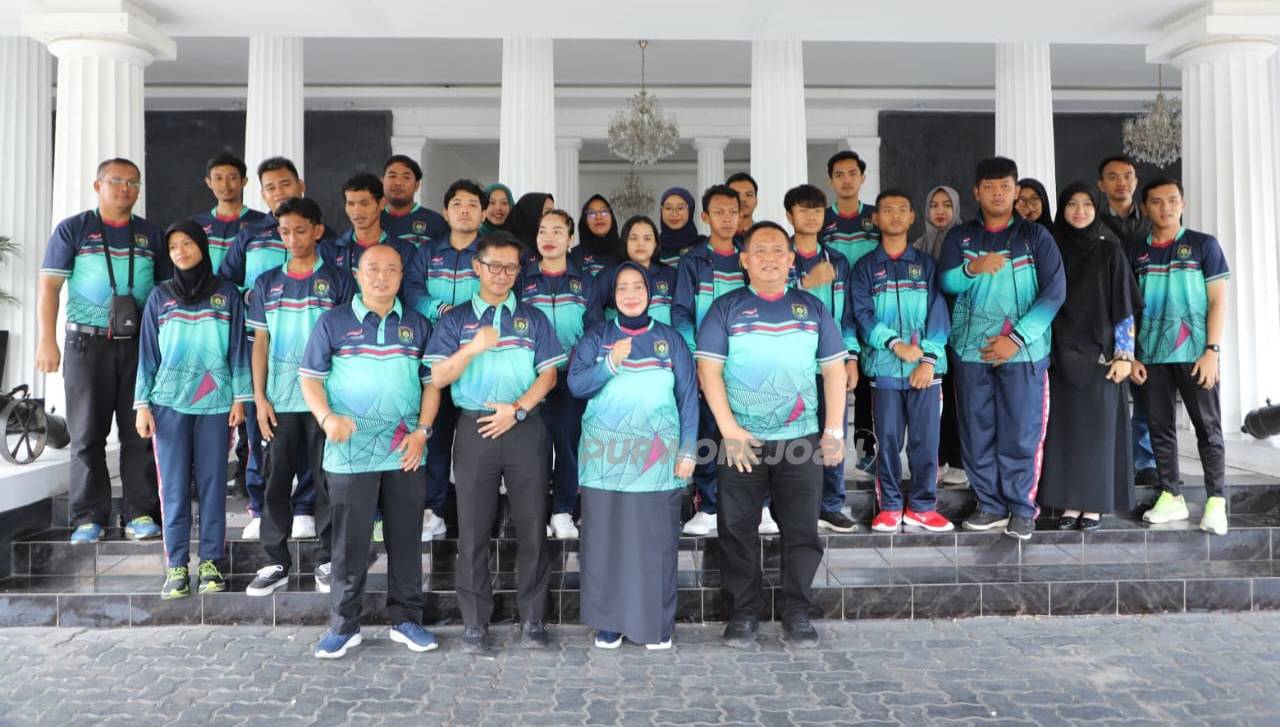 Foto bersama para atlit
