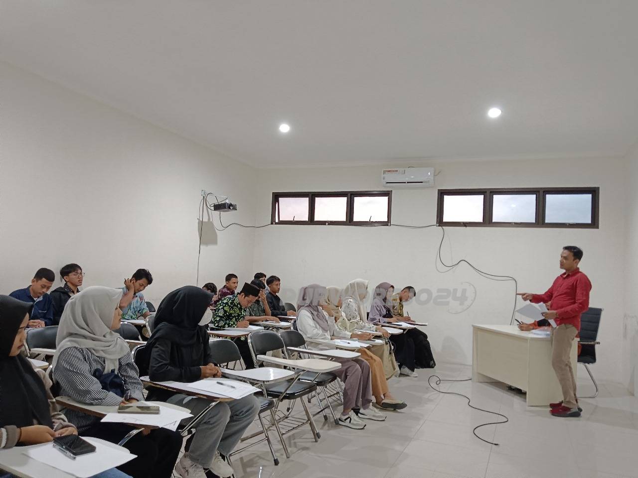 Suasana kuliah di UMNU Kebumen
