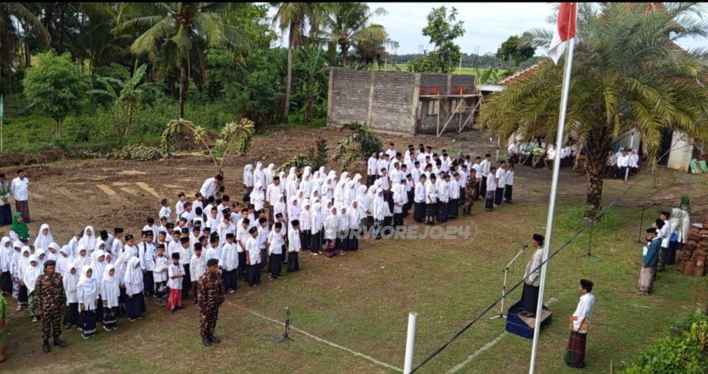 MWC NU Purwodadi saat mengadakan uoacara Hari Santri Nasional pada tanggal 22 Oktober 2025 lalu