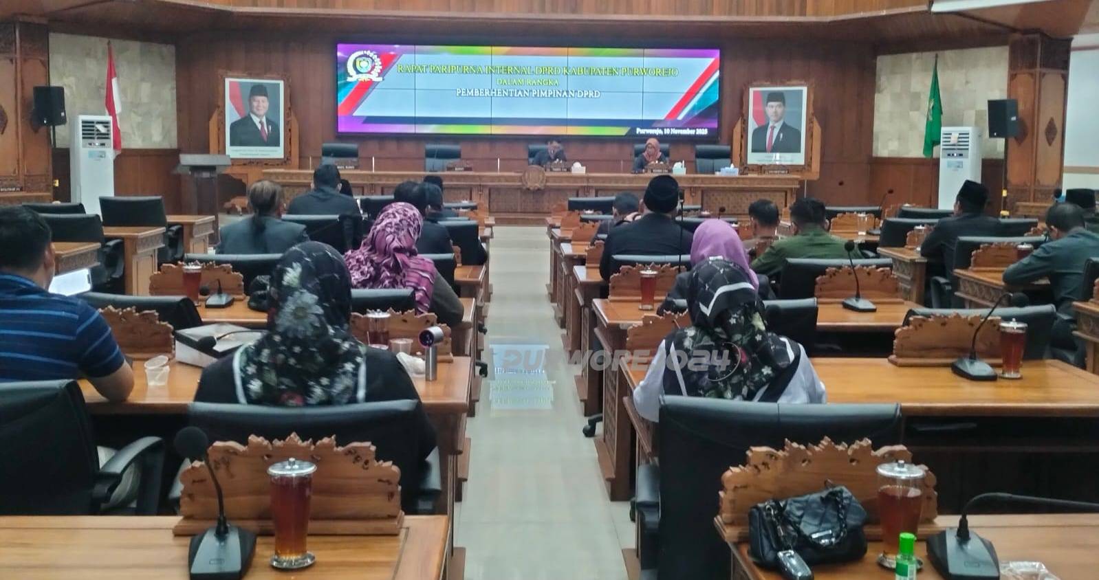 Saat sidang
