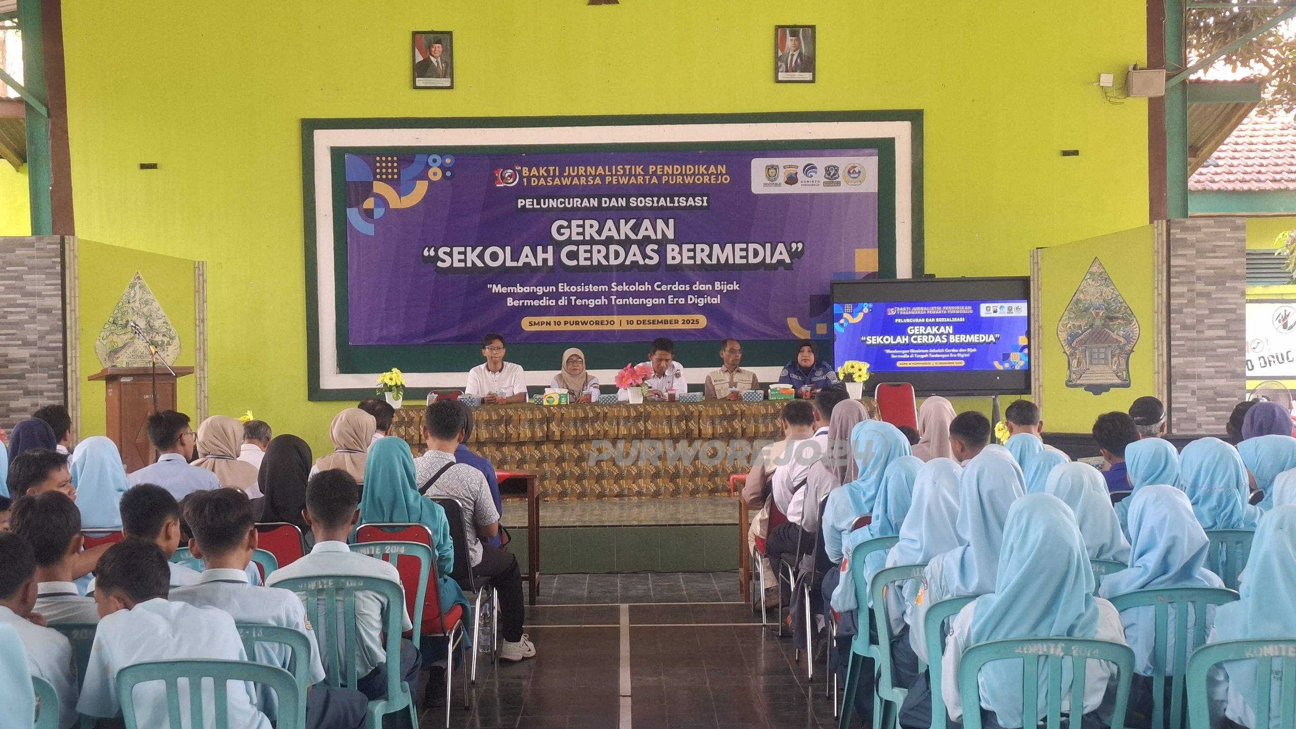 Suasana kegiatan di SMP Negeri 10