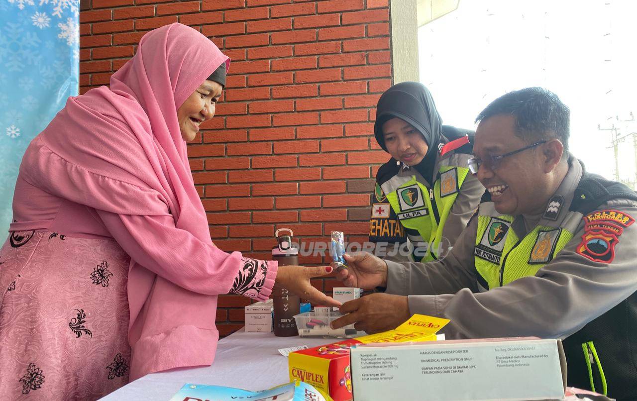 Saat pemeriksaan kesehatan gratis di terminal tipe A