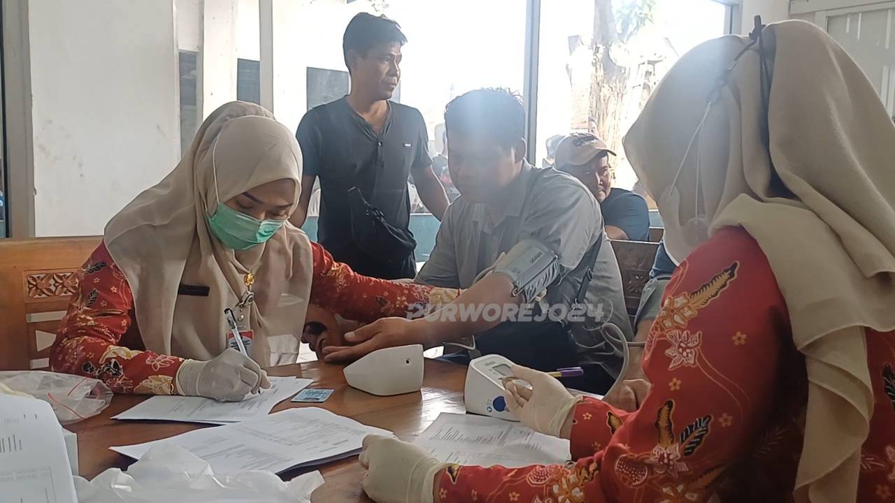 Saat pengecekan kesehatan terhadap supir
