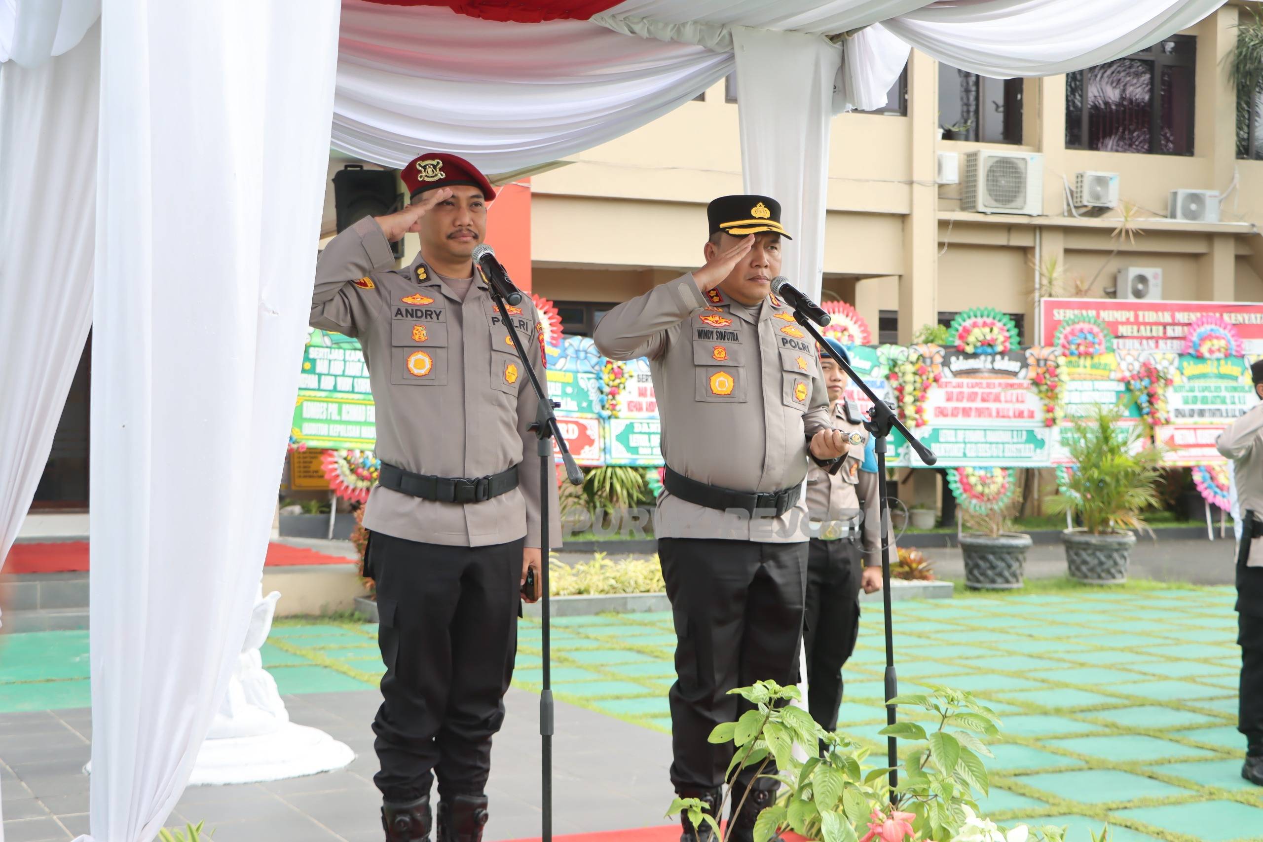 Kapolres Purworejo yaang lama dan yang baru
