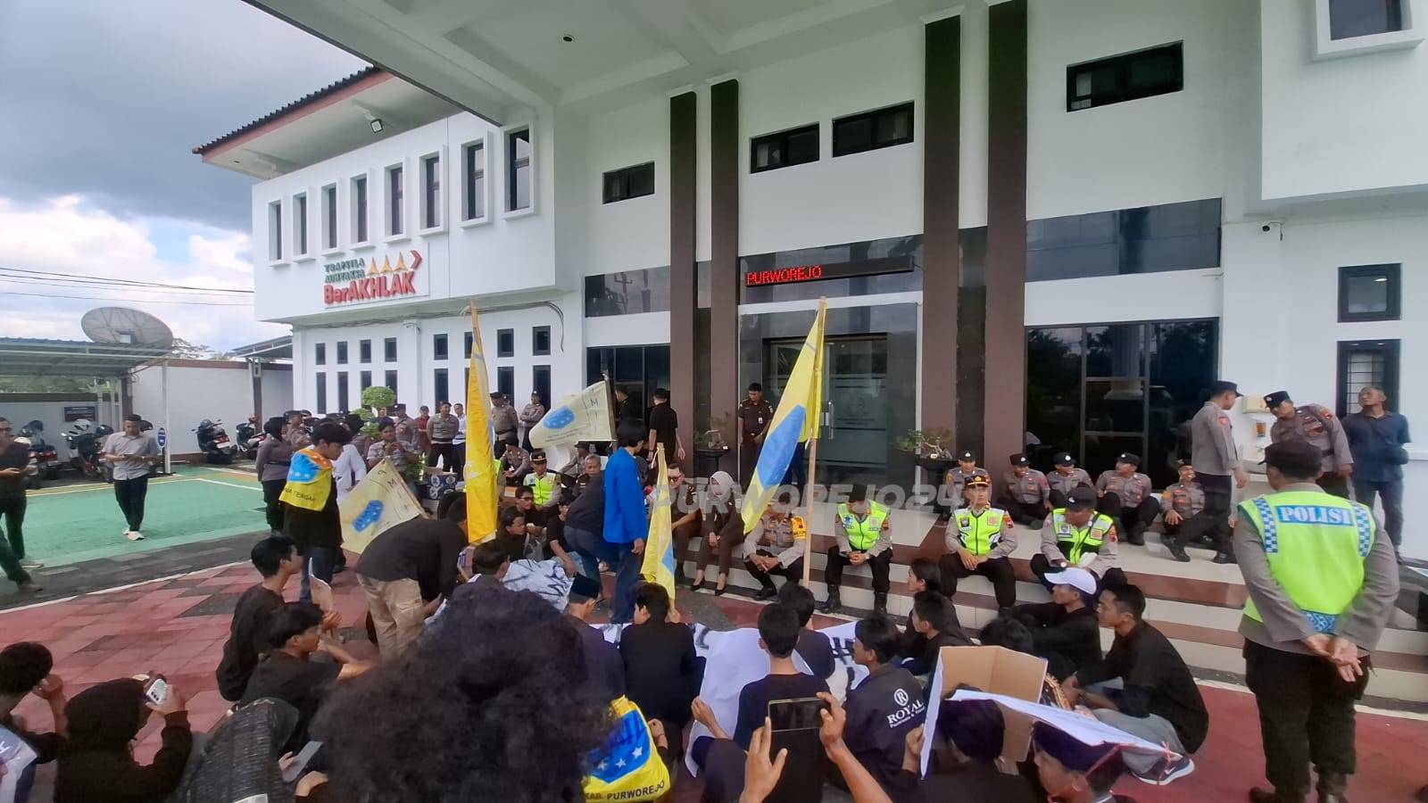 Saat aksi berlangsung