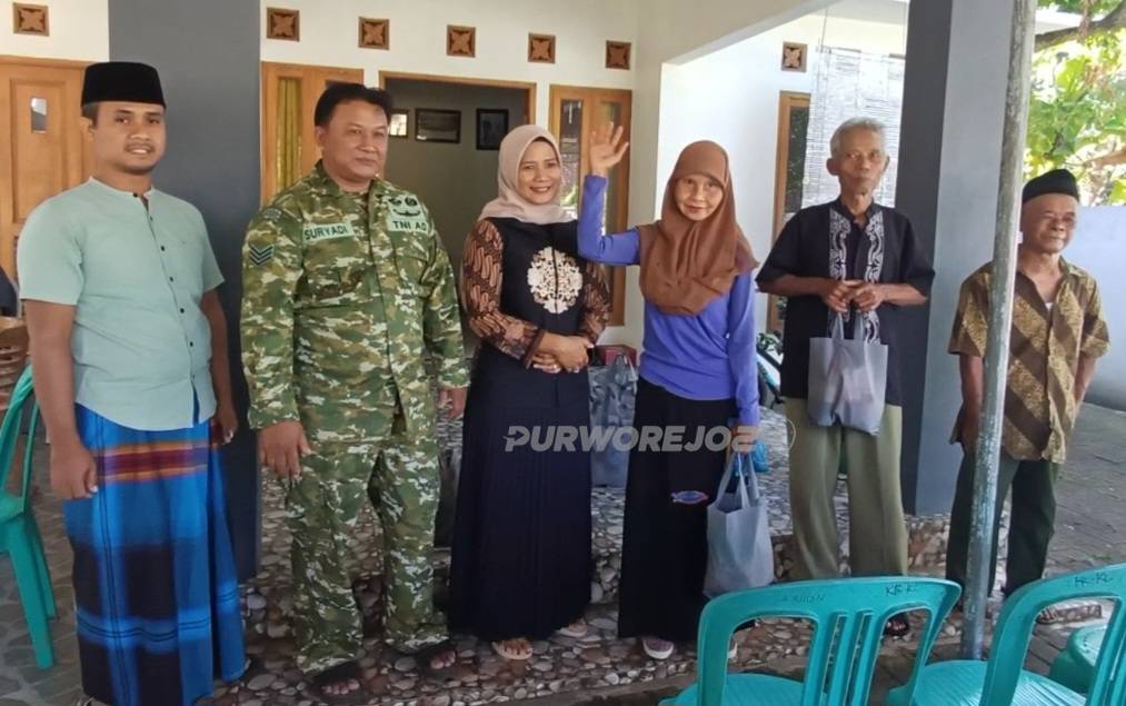 Saat kegiatan berbagi