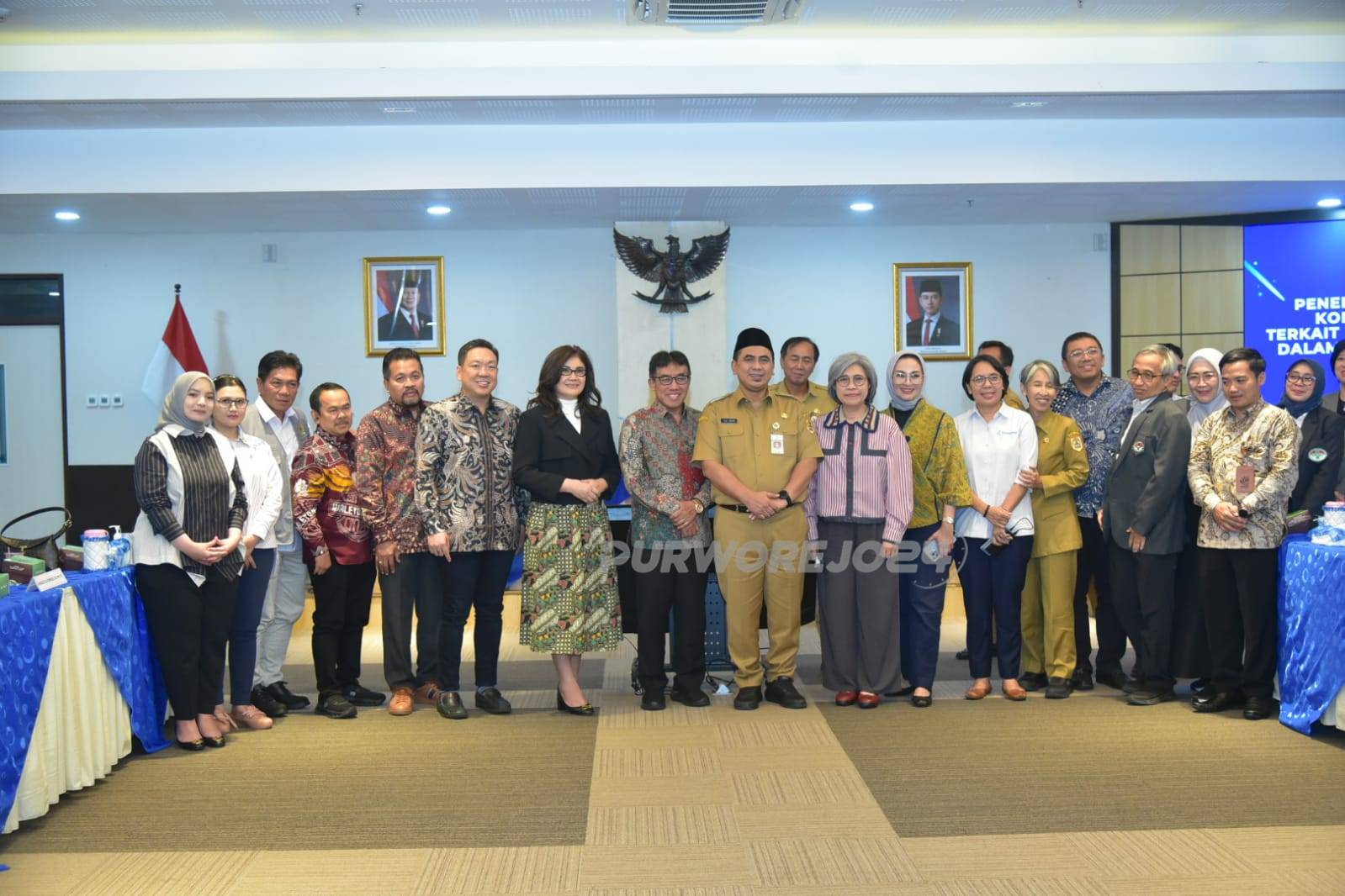 Foto bersama saat kunjungan spesifik di Jawa Tengah