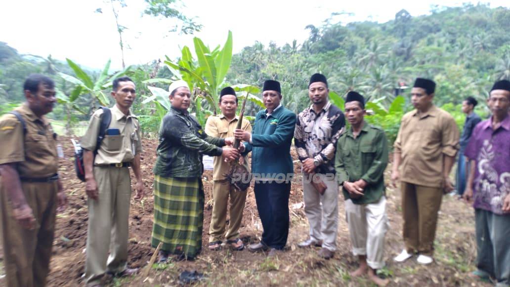 Simbolis penyerahan bibit pisang