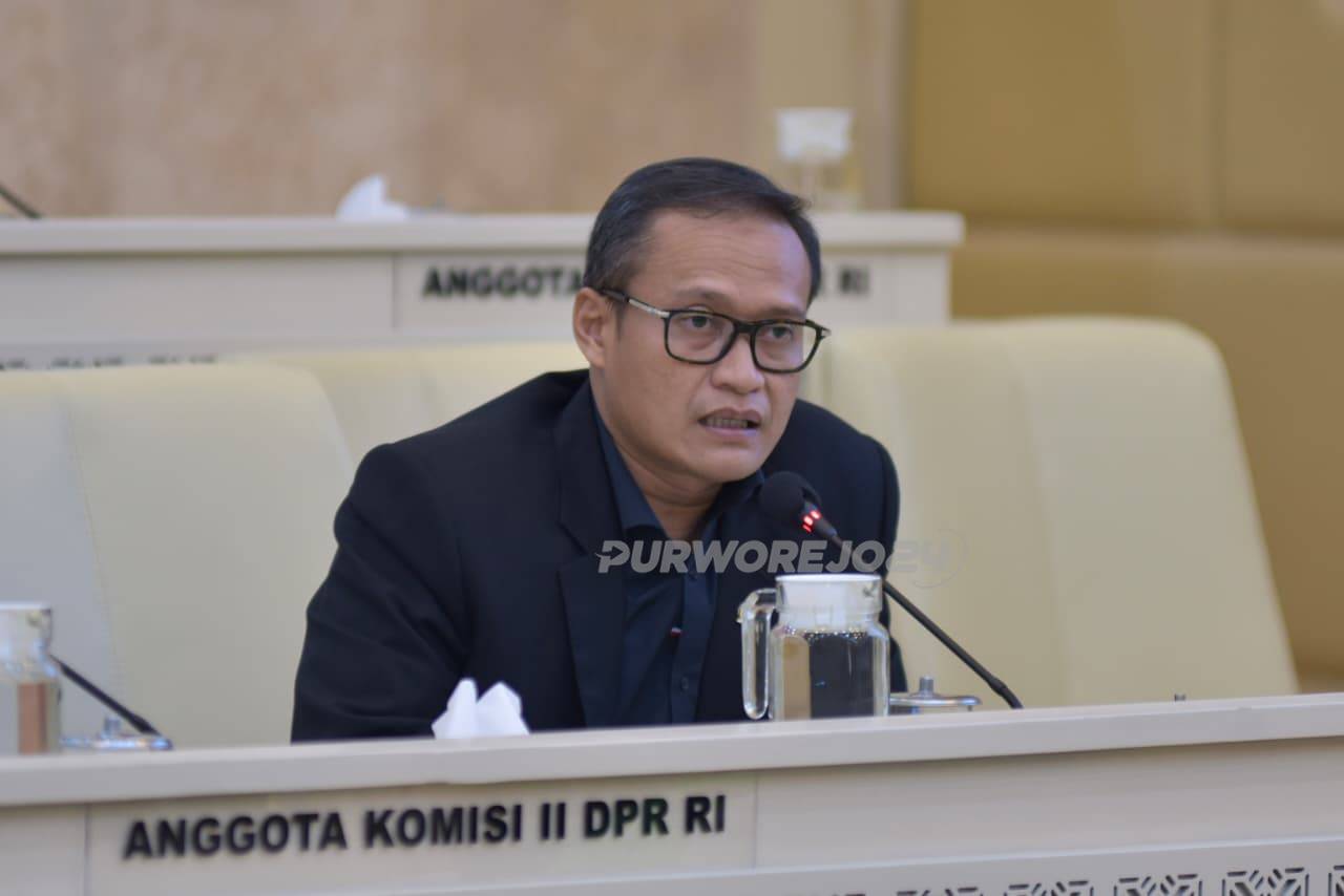 Azis Subekti