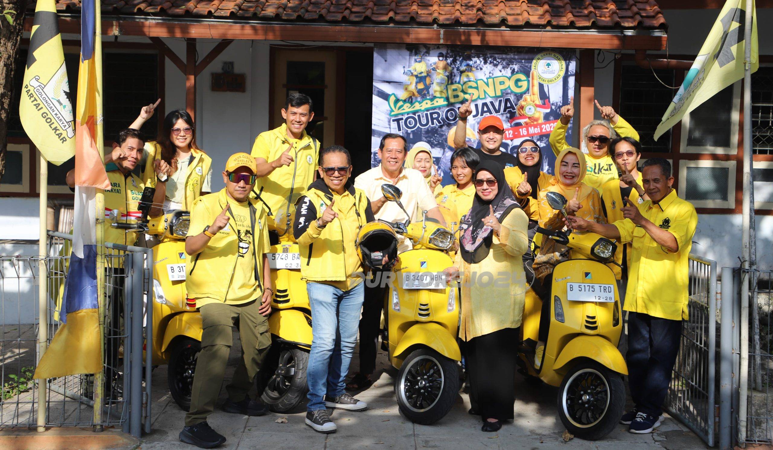 Foto bersama disela touring