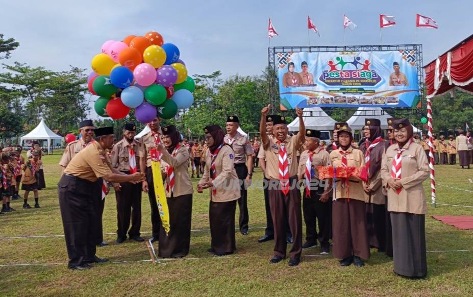 Pelepasan balon tandai pembukaan pesta siaga Kwarcab Purworejo