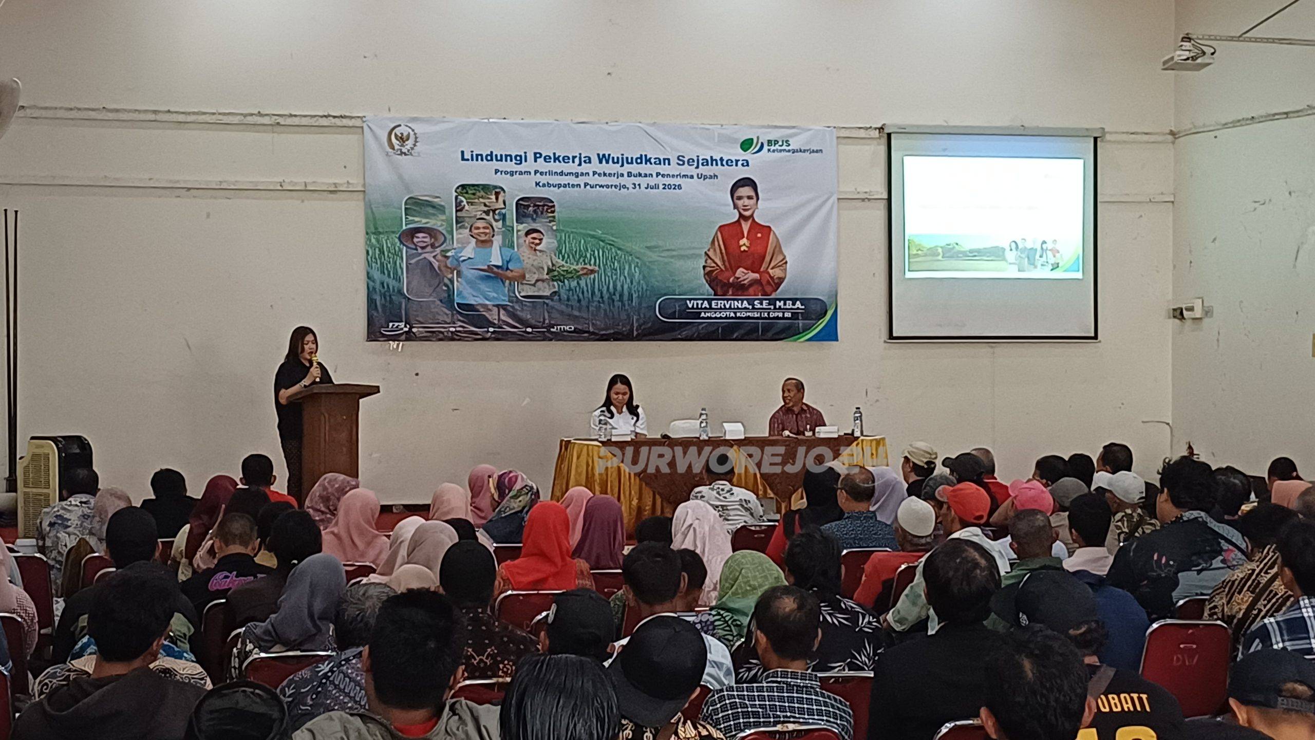 Vita Ervina saat memberikan sambutan