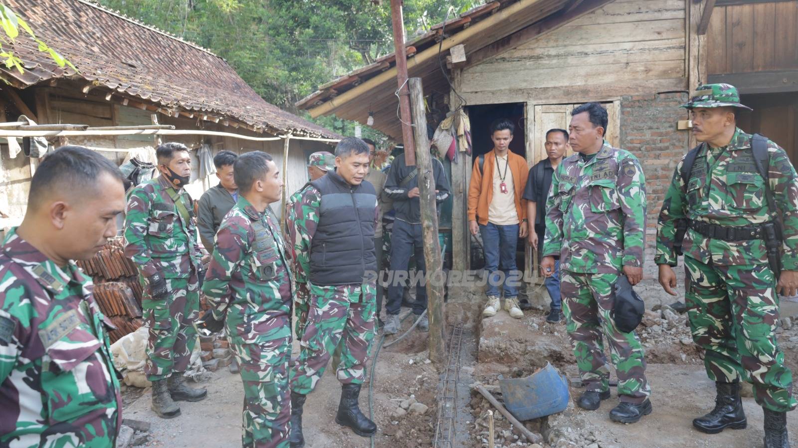 Peletakaan batu pertama RTLH