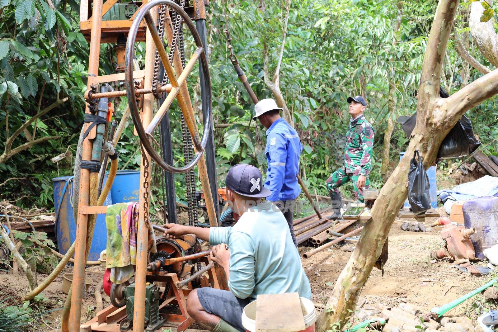 Pembuatan sumur bor